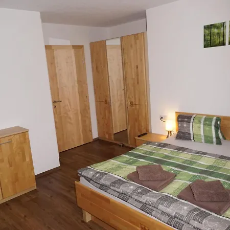Large Holiday Flat In Kaltenbach Near The Ski Area Exterior photo